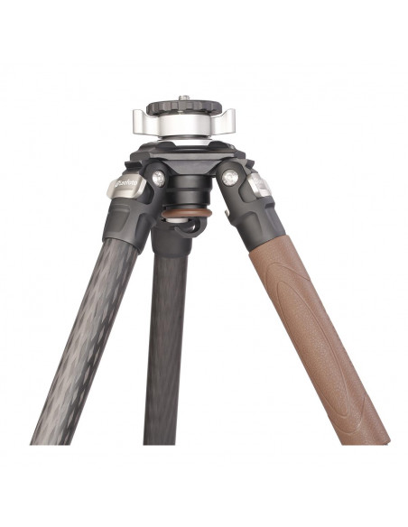 TREPIED LEOFOTO HIKER LN-284CH Carbone