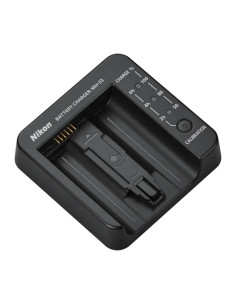 CHARGEUR NIKON MH-33/ EN-EL18D