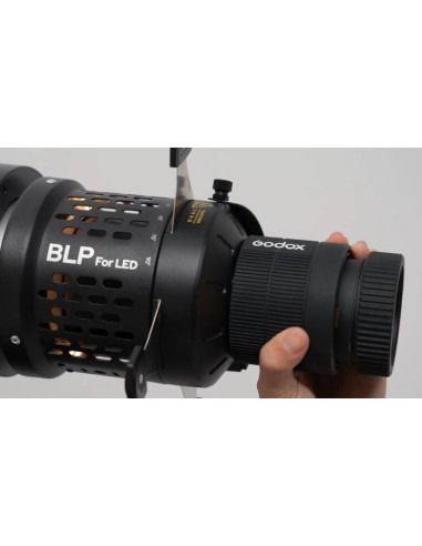 Spotlight GODOX projection LED avec lentille 85° (series LA, M, SL ) BLP