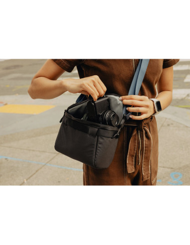 INSERT PEAK DESIGN CAMERA CUBE XS V2