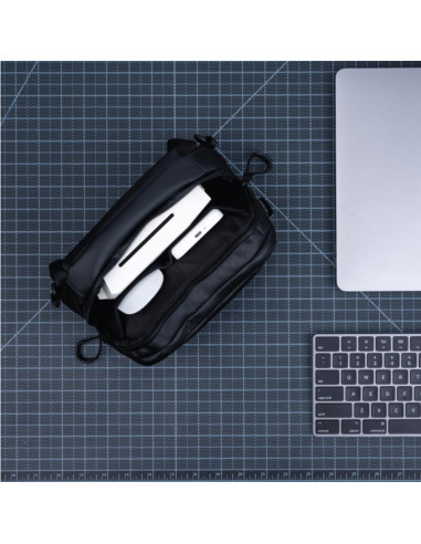 POCHETTE WANDRD TECH POUCH LARGE BLACK